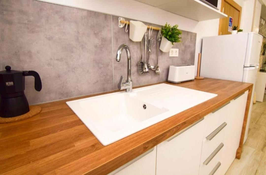 Apartamento Librun มาลากา ภายนอก รูปภาพ